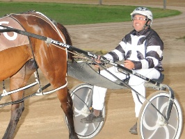 Trainer Kevin Pizzuto has the exciting Kiwi pacer Tiger Tara in his stable and is first up in a Miracle Mile qualifier at Tabcorp Park Menangle on Saturday night.