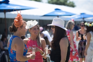 Celebrate racing at the Yarra Valley this spring.