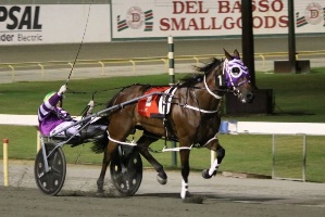 #GetYourLeanOn - Michael Grantham steering home another winner at GP.