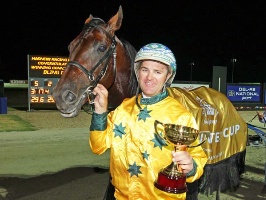 Driver Luke McCarthy with A. G. Hunter Cup winner Bling It On.