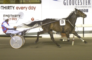 Can Return Fire winning at Gloucester Park last month