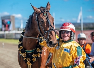 Champion reinsman Chris Alford looking forward to the Miracle Mile on March 2 at Menangle with Poster Boy.