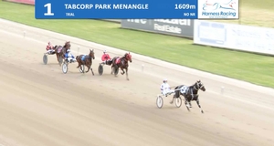 Smaltese won a trial impressively on the weekend in preparation for his Breeders Challenge heat today at Menangle.