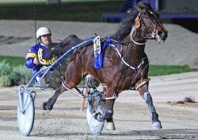 Smoken Up and Lance Justice added another triumph to their CV at Tabcorp Park on Wednesday night
