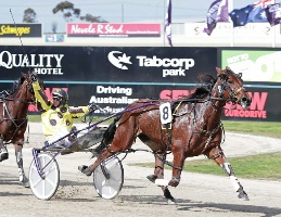 Frith wins her Breeders Crown Final. 