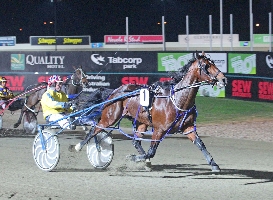 Lennytheshark first through to the TAB.COM.AU Inter Dominion Grand Final on March 1 at Tabcorp Park Menangle.