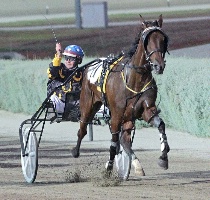 Flying Moth (Damian Wilson) stretches out to hold off the favourite Eliza Dushku in the Youthful Stakes. 