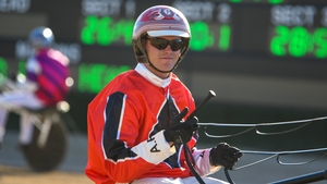 Driver Chris Geary will chase feature glory in the $50,000 Raith Memorial at Tabcorp Park Menangle tonight.