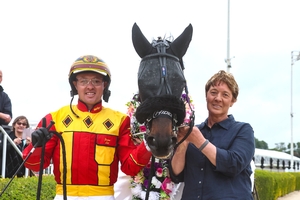 Keayang Zahara - The Ascent at Addington Win