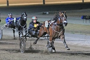 The Bendigo track played host to a solid card on Saturday night.